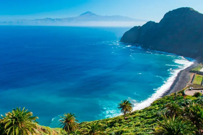 La Gomera: Visita Guiada + Paseo en Ferry + Comida + Traslado