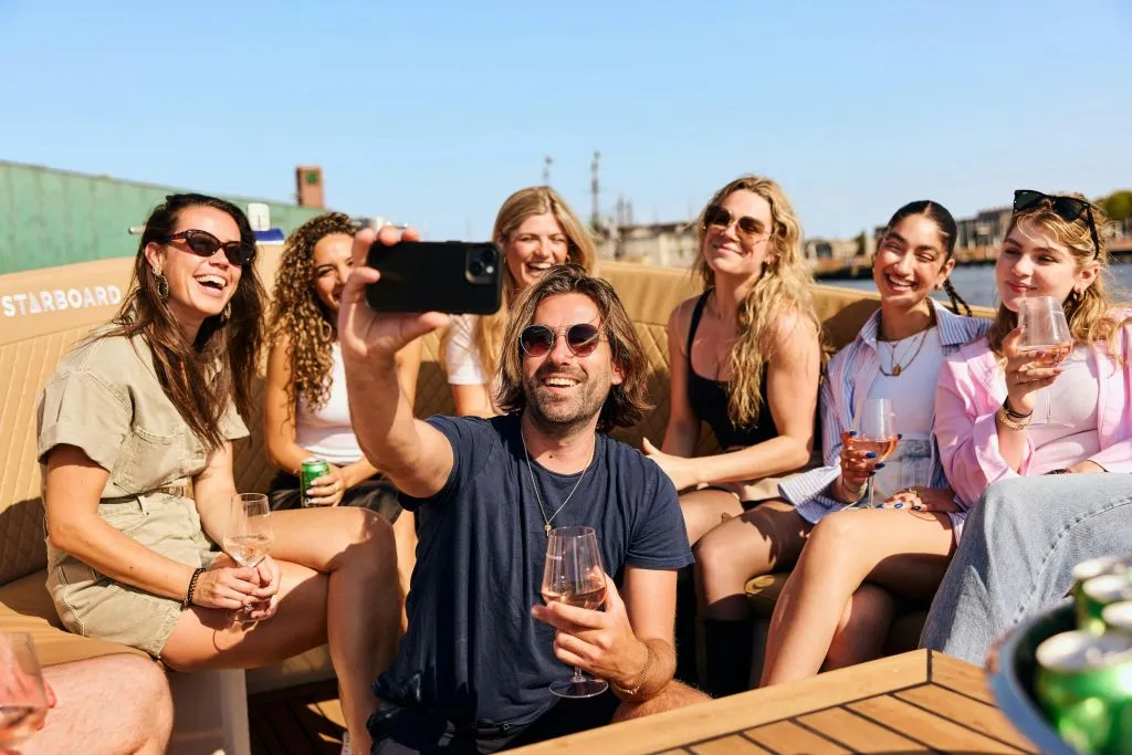Amsterdam: SAIL 2025 Luxury Open Boat Cruise + Drink