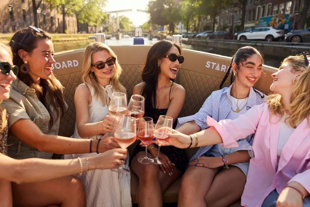 Amsterdam: SAIL 2025 Luxury Open Boat Cruise + Drink