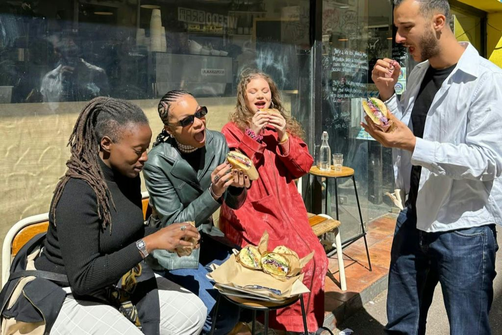 Marseille: Cours Julien Guided Food Tour