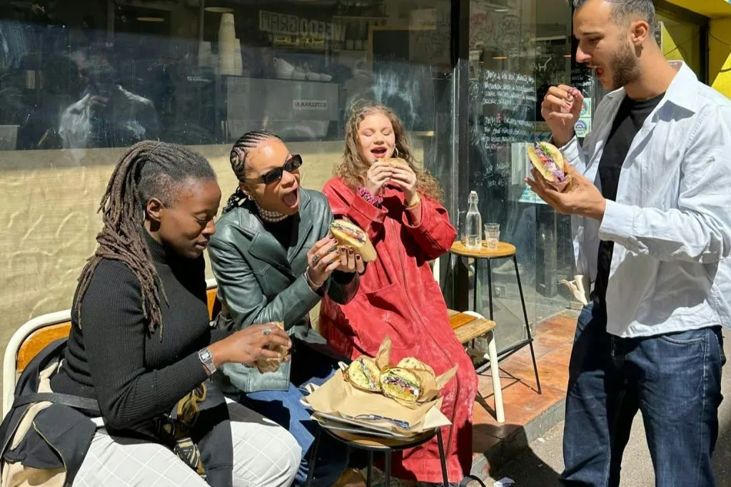 Marseille: Cours Julien Guided Food Tour