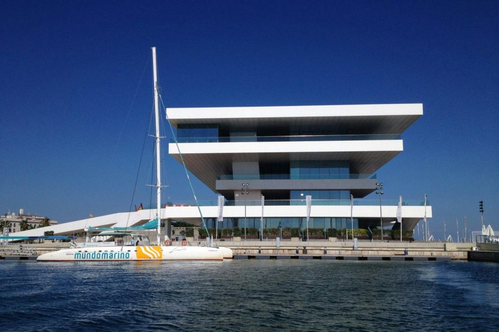 Valencia: Catamaran Cruise + Paella + Drink