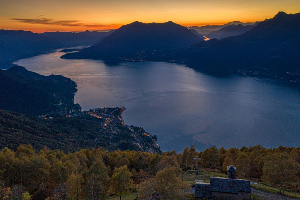 Como e Bellagio: gita guidata di un giorno da Milano + tour in barca