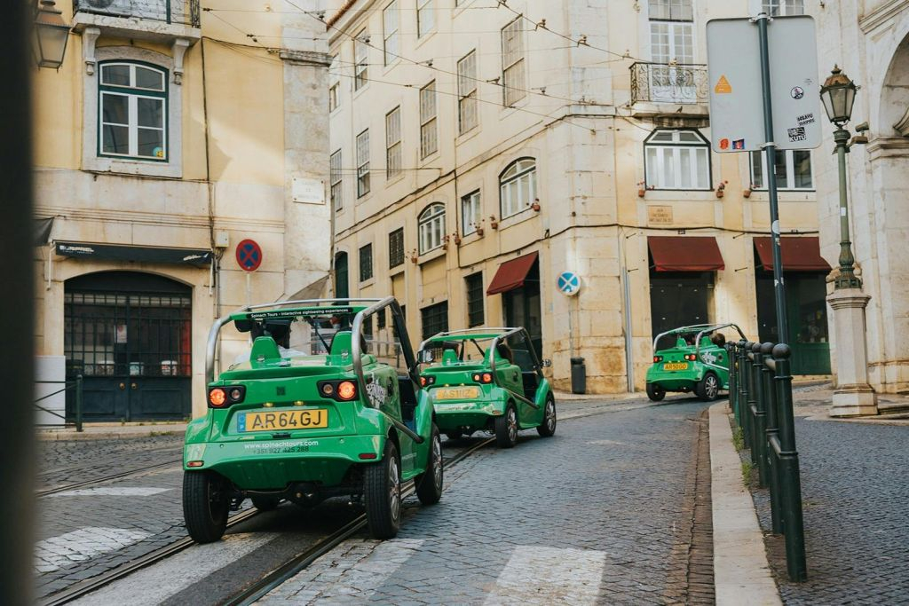 Lisbon: Self-Guided Electric Car Tour + Audio Guide