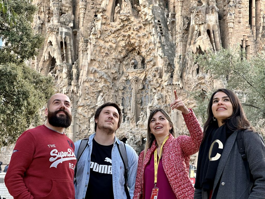 Go With A Local: Tour della Sagrada Familia senza coda in spagnolo