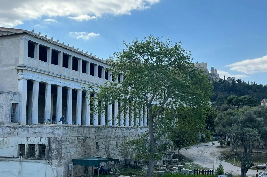 Athens: Guided City Walking Tour