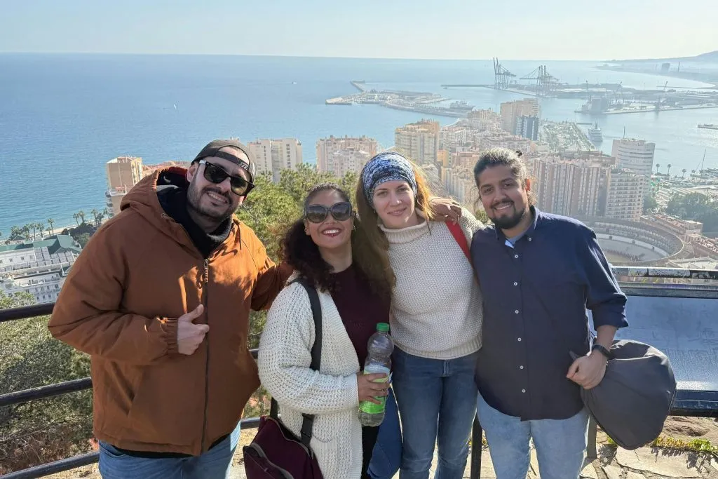 Málaga: Excursión guiada en Tuk Tuk + Traslado de ida y vuelta