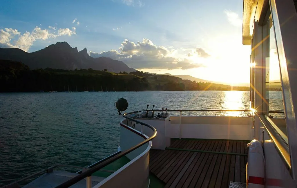 Pase de 1 día para crucero por el lago Thun y lago Brienz