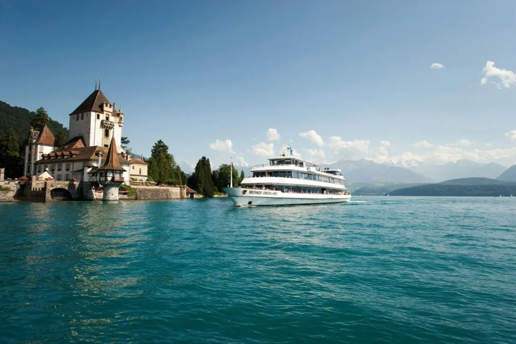 Pase de 1 día para crucero por el lago Thun y lago Brienz