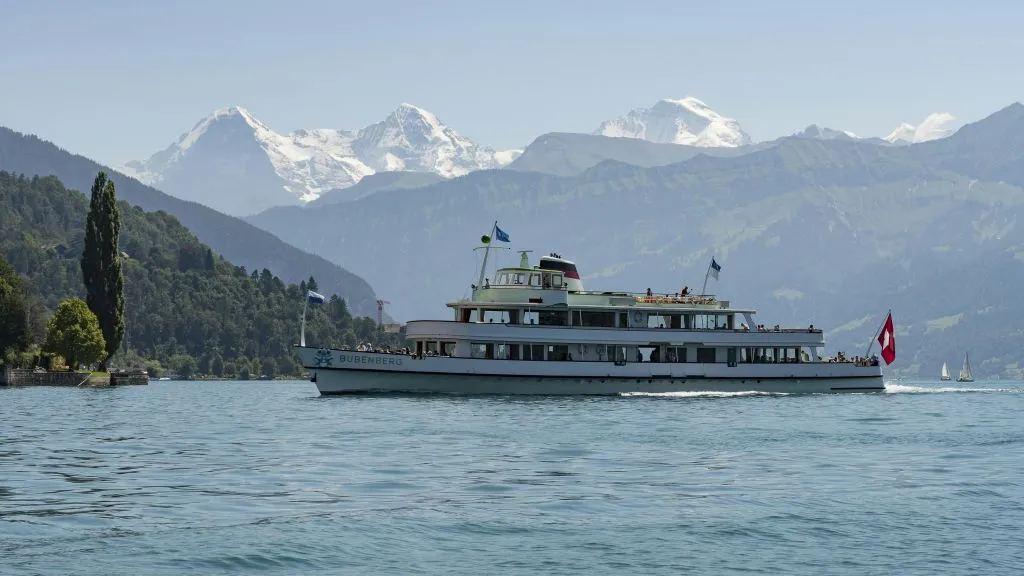Pase de 1 día para crucero por el lago Thun y lago Brienz