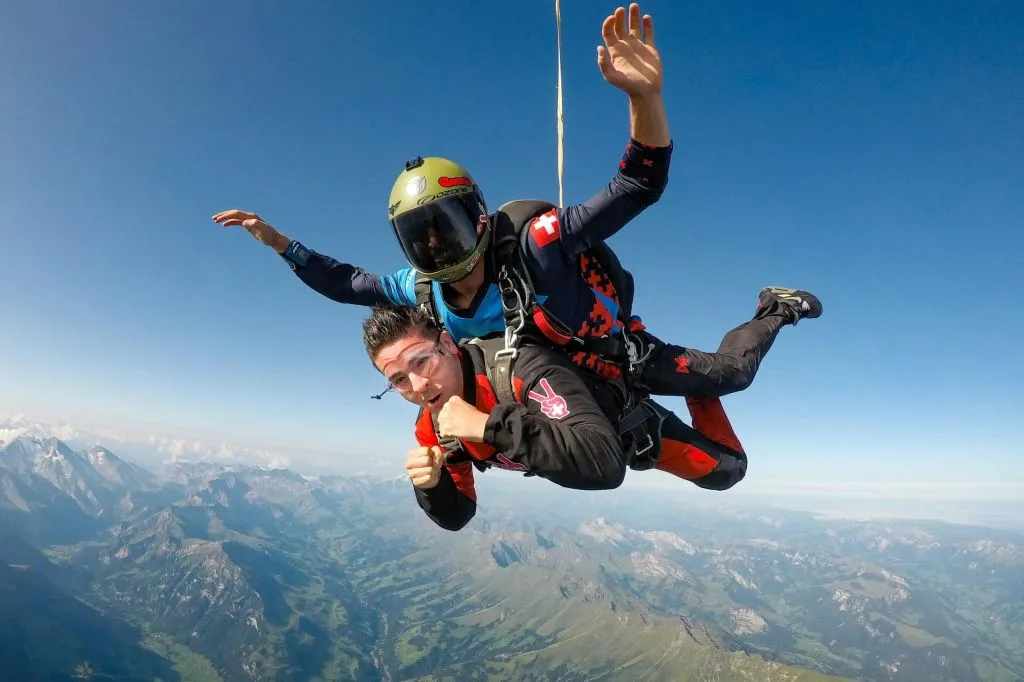 Interlaken: Airplane Skydiving Experience