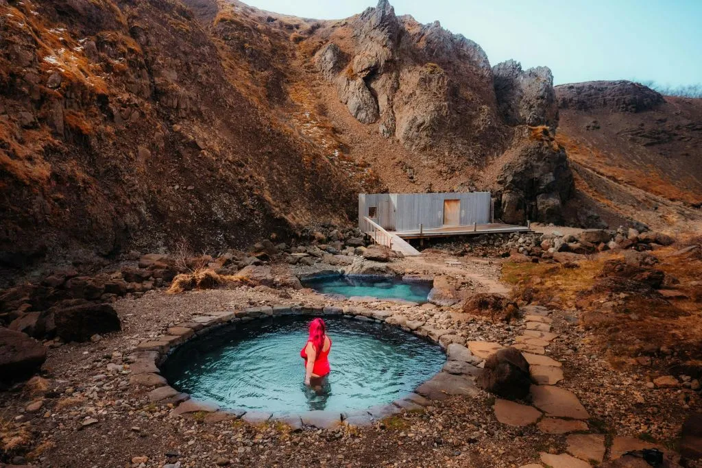 Húsafell Canyon Baths: Caminhada guiada + ingresso de entrada