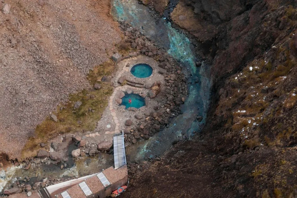 Húsafell Canyon Baths: Caminhada guiada + ingresso de entrada