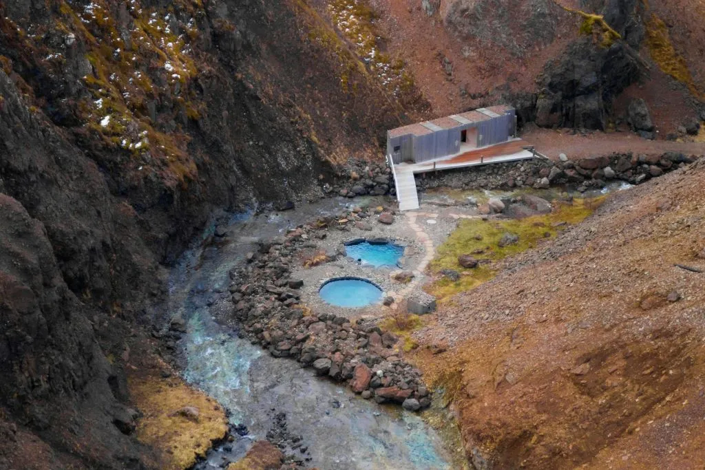 Húsafell Canyon Baths: Caminhada guiada + ingresso de entrada