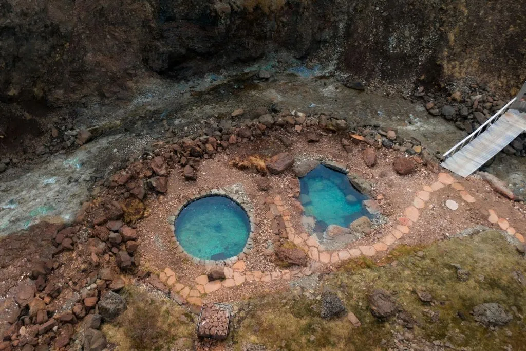 Húsafell Canyon Baths: Caminhada guiada + ingresso de entrada