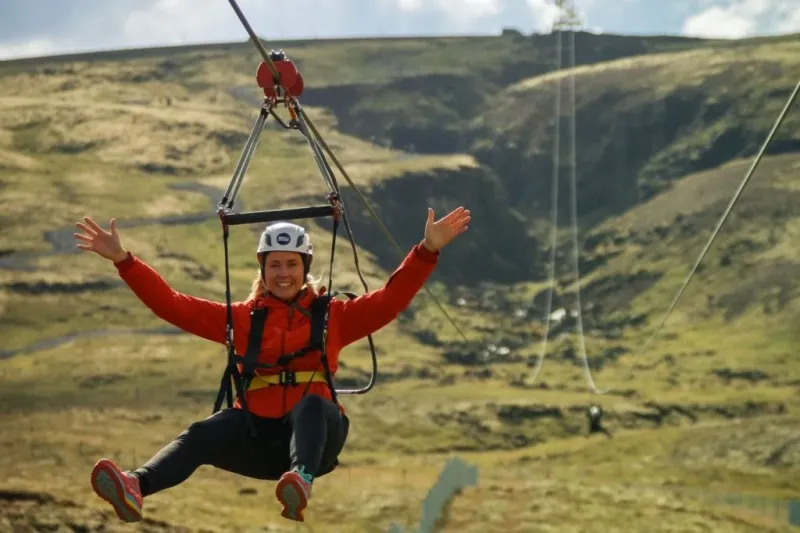 Islande : La méga zipline des oiseaux