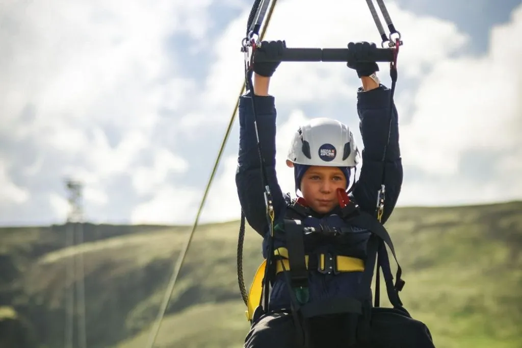 Islande : La méga zipline des oiseaux