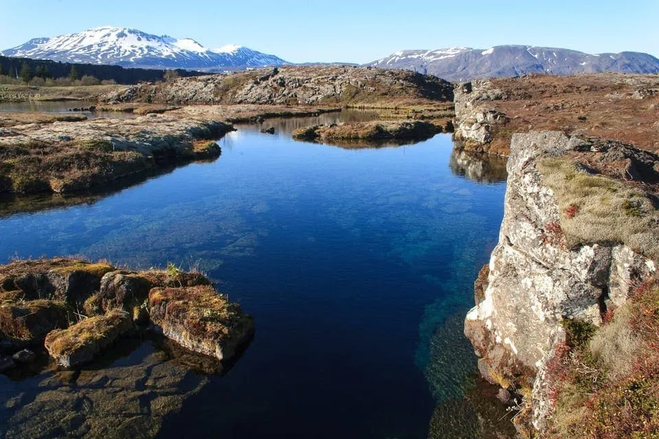 Silfra : Plongée guidée en combinaison de plongée avec tuba