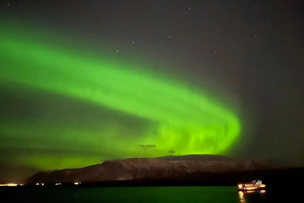 Reykjavik : Excursion en bateau à la recherche d'aurores boréales