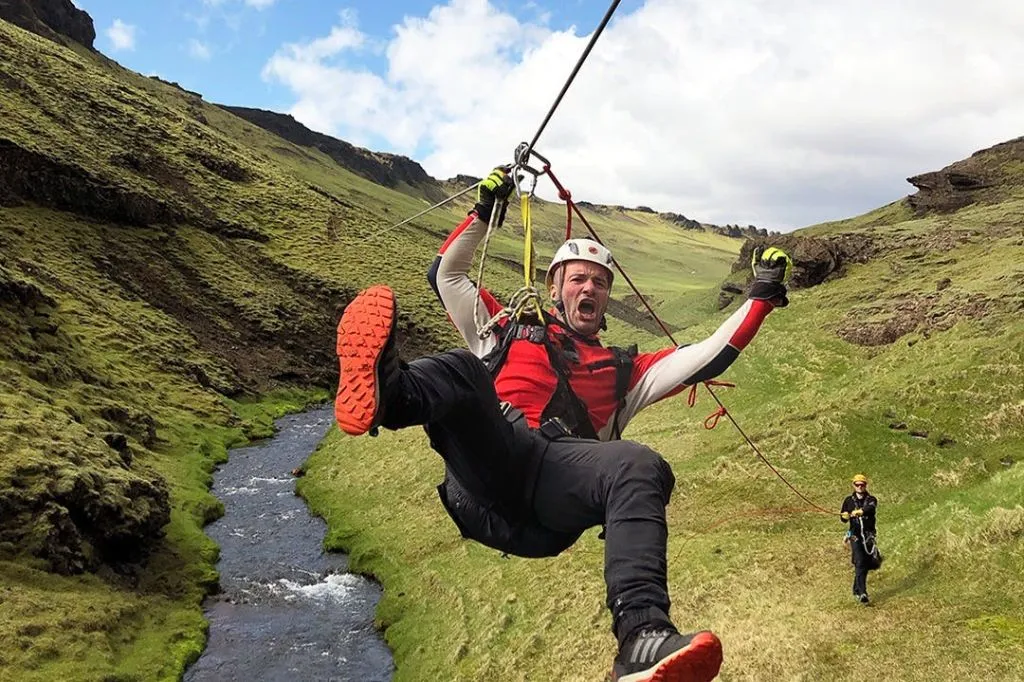 Islande : 2 heures d'aventure en tyrolienne