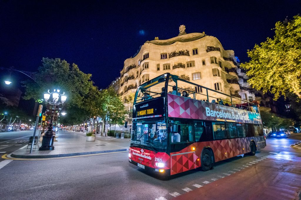 Barcelona Bus Turístic: Night Tour
