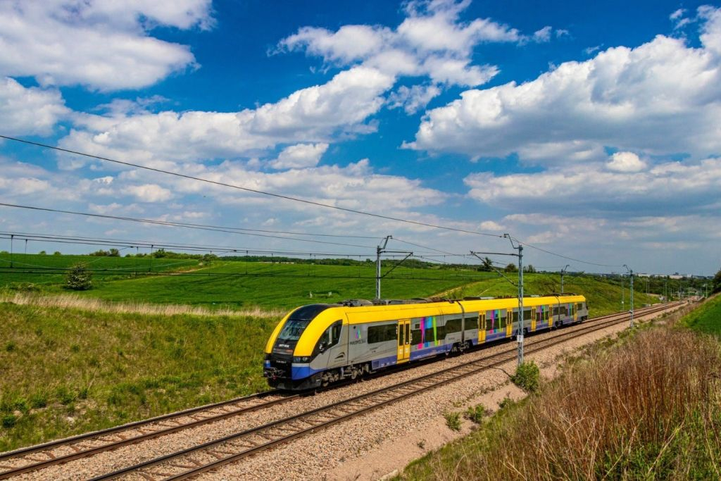 Cracovia: Traslado en tren de la Estación Central al Aeropuerto