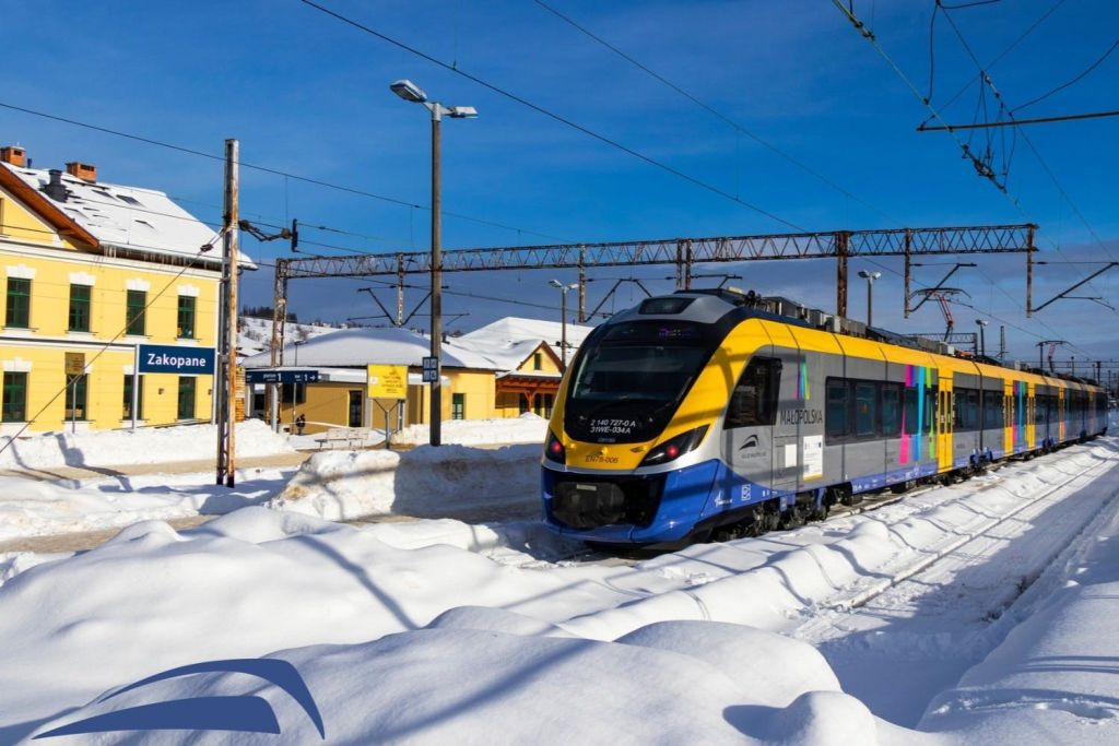 Cracovia: Traslado en tren de la Estación Central al Aeropuerto