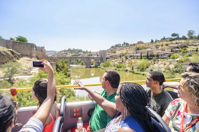 Hop-on Hop-off Bus Toledo