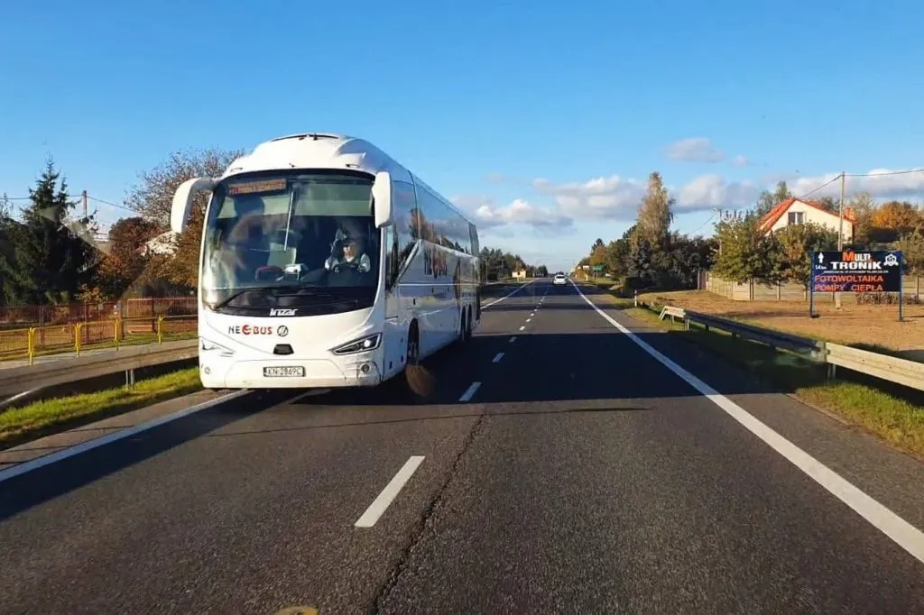 Krakow: Bus Transfer from Krakow Airport to Central Bus Station