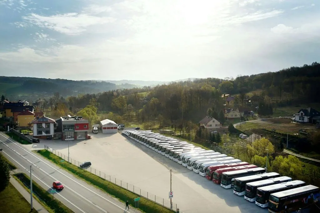 Krakow: Bus Transfer from Krakow Airport to Central Bus Station