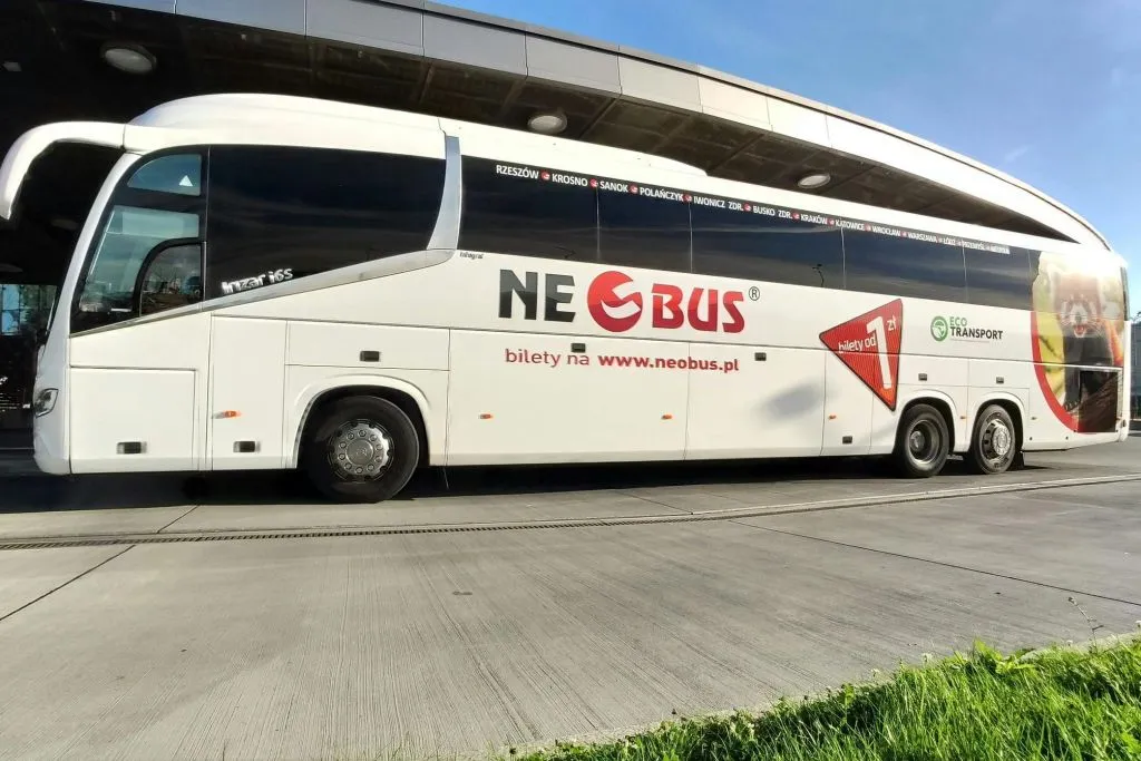 Krakow: Bus Transfer from Krakow Airport to Central Bus Station