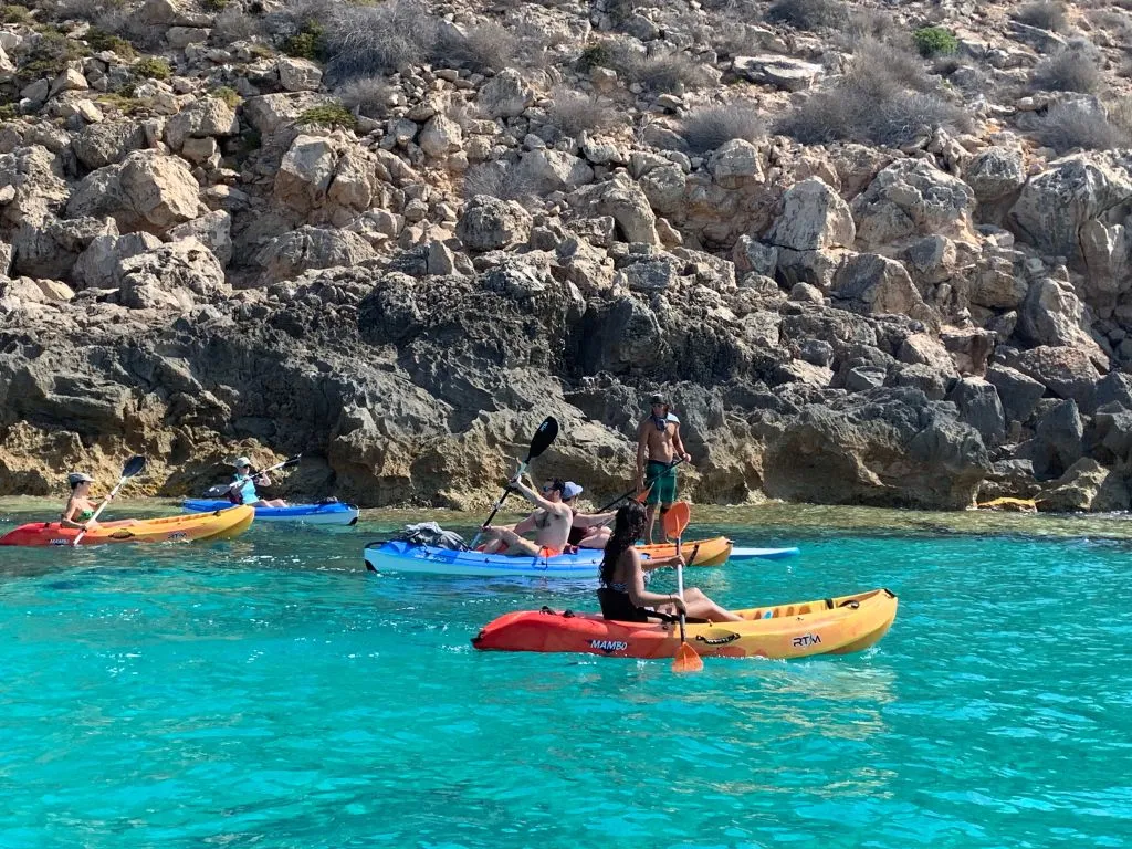 Alquiler de kayak en la bahía de Palma