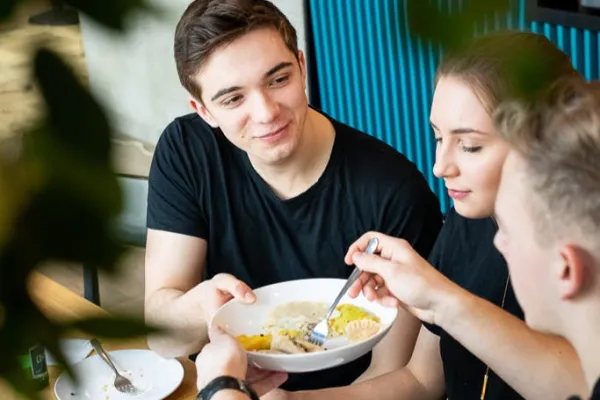 Varsóvia: Tour gastronômico do sabor da Polônia + caminhada guiada