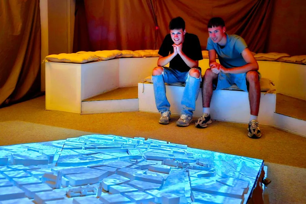 Maison des Attractions de Cracovie : Visite VR et multimédia