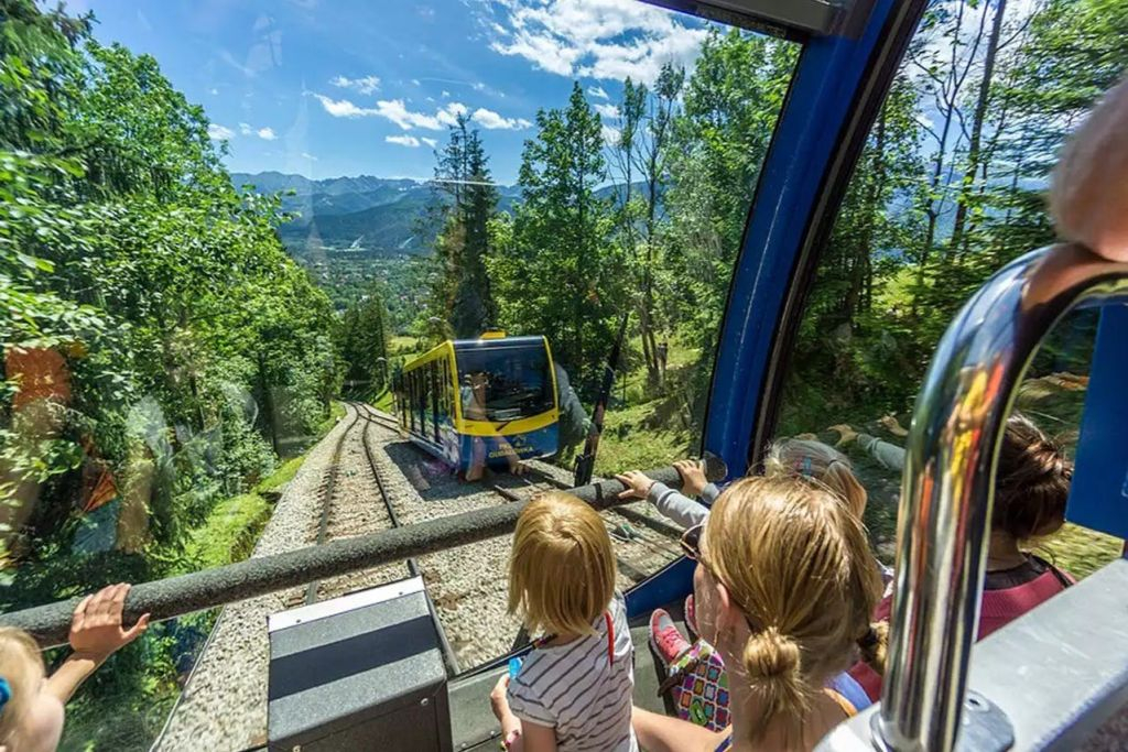 Zakopane: Day Trip from Krakow by Train