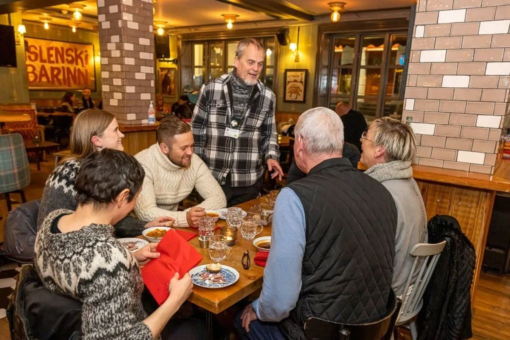 Reykjavik: Private City and Food Walking Tour
