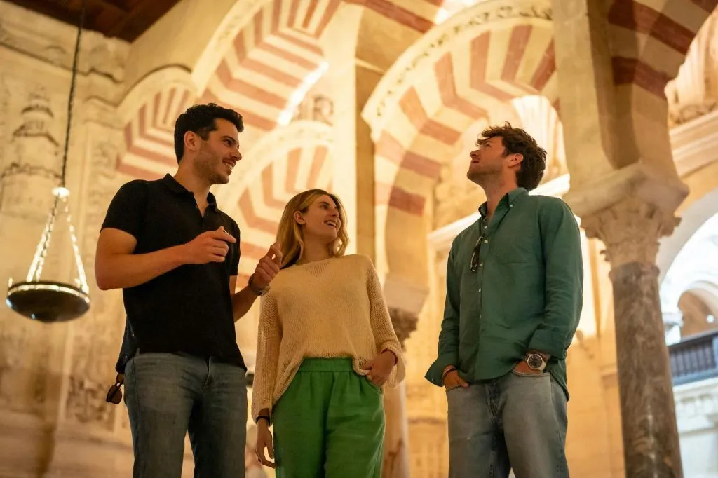 Córdoba, Pueblo Blanco y Ronda: Excursión guiada de un día desde Sevilla