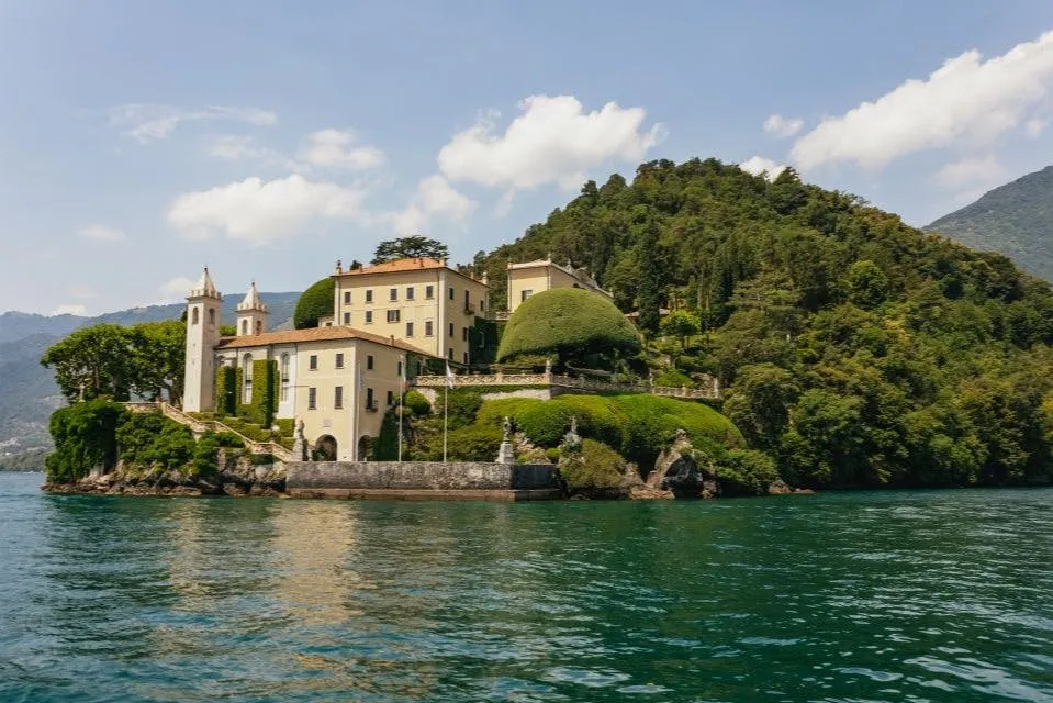Como & Bellagio: Guided Tour from Milan + Private Lake Como Cruise
