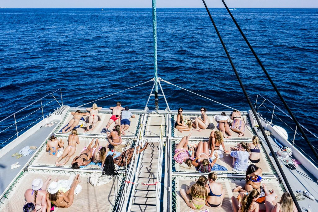 Málaga: paseo en barco + parada para nadar