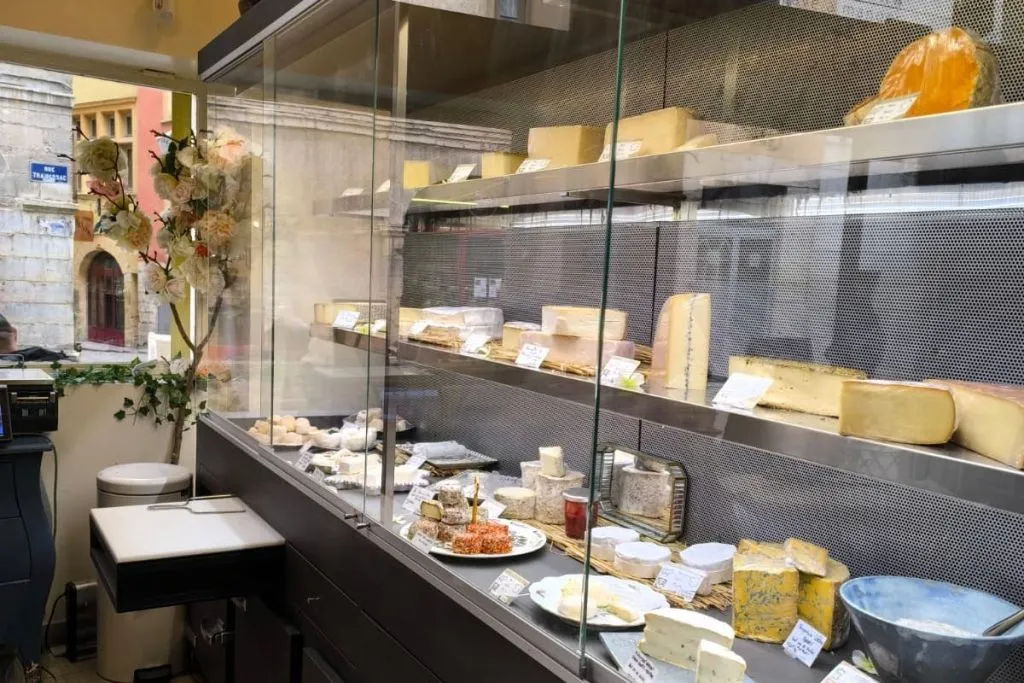 Lyon : Visite guidée de la gastronomie au coucher du soleil