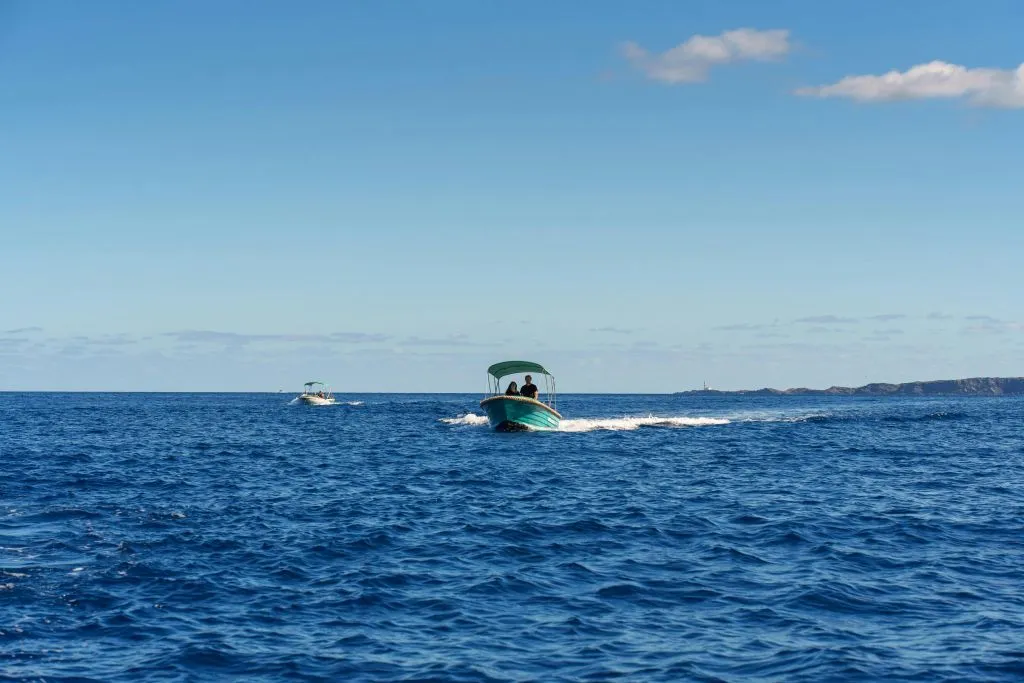 Puerto Addaya: Alquiler de barcos sin licencia
