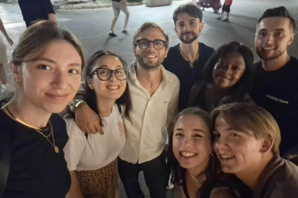 Catania: Guided Italian Pub Crawl