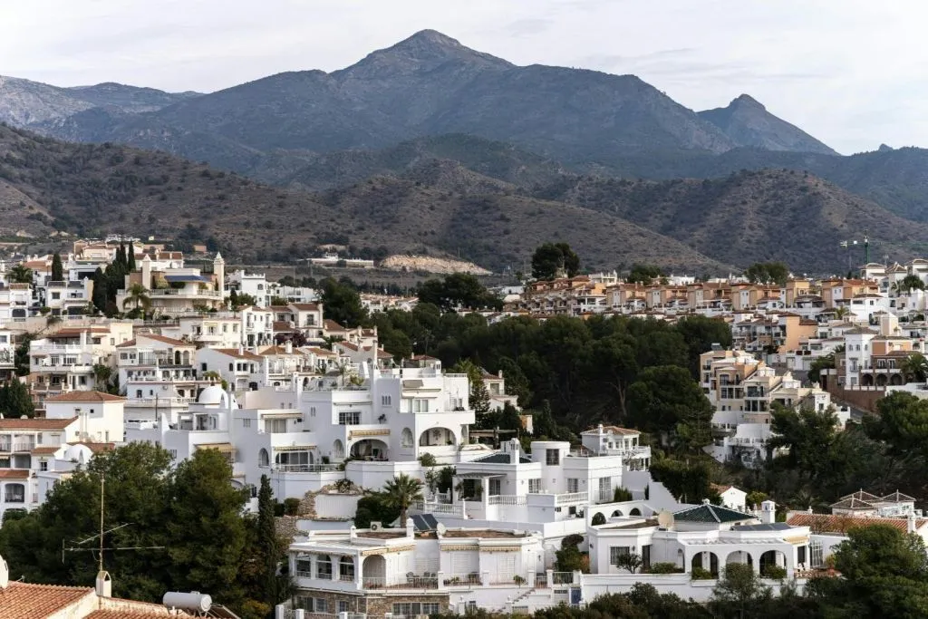 Frigiliana & Nerja: Guided Day Tour from Malaga