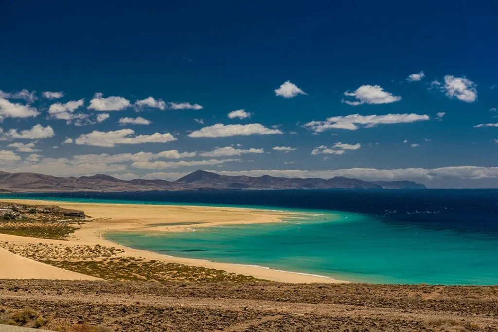 Caleta de Fuste: Paseo en barco + Comida + Bebidas ilimitadas