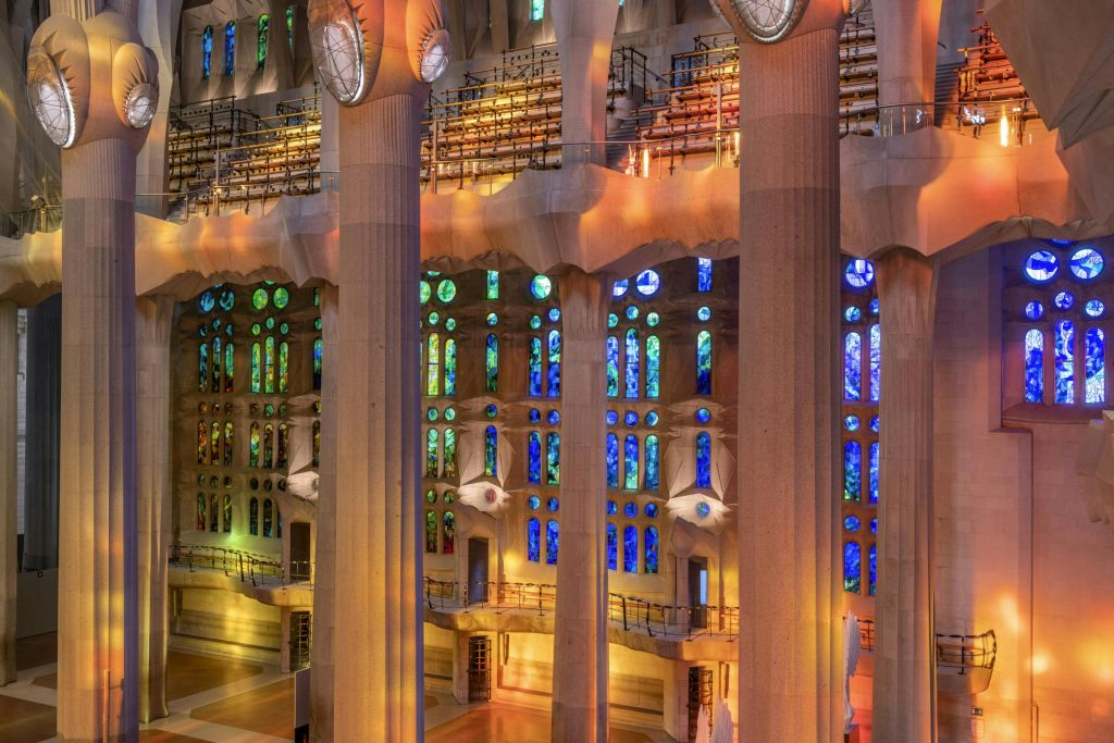 Sagrada Familia: Fast Track Ticket with Optional Towers