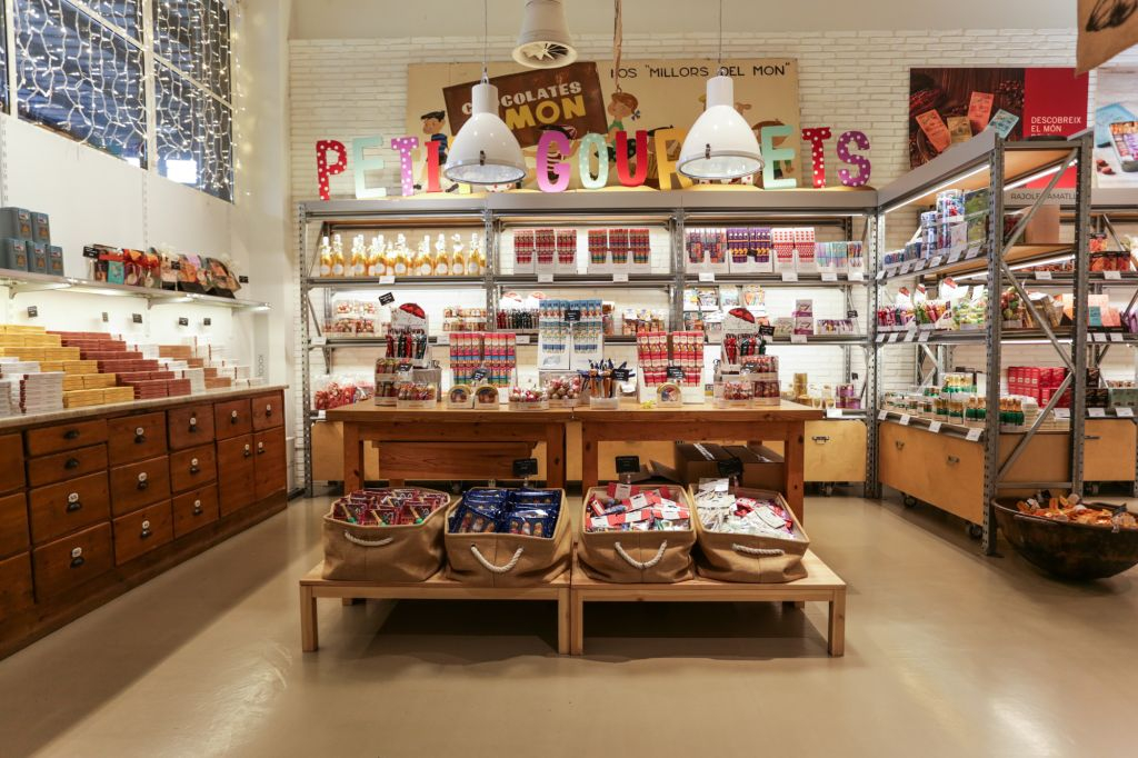 Simón Coll Chocolate Experience: Guided Visit