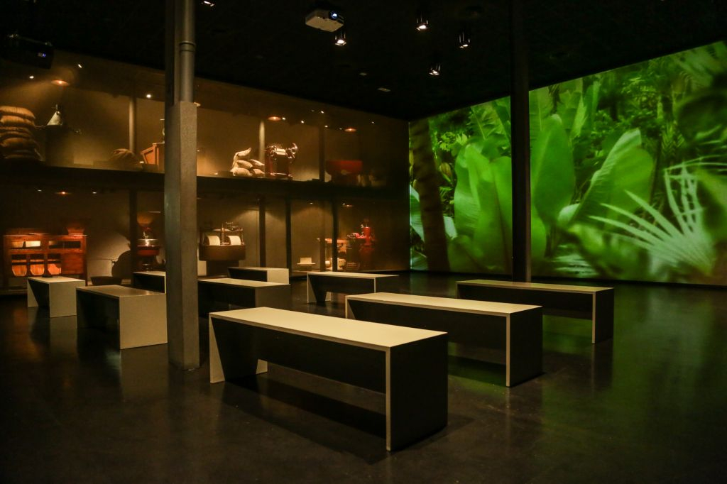 Simón Coll Chocolate Experience: Guided Visit
