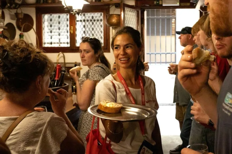 Venezia: Tour guidato del cibo + degustazioni