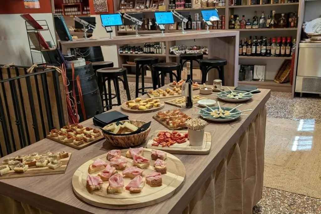 Bologna: degustazione guidata di vini rossi italiani