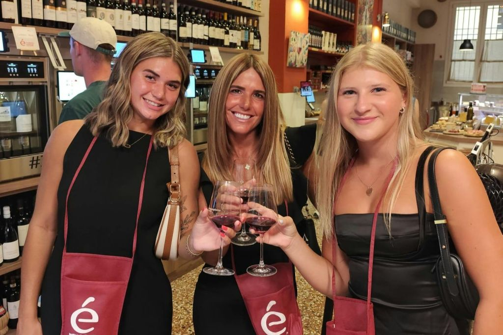 Bologna: degustazione guidata di vini rossi italiani